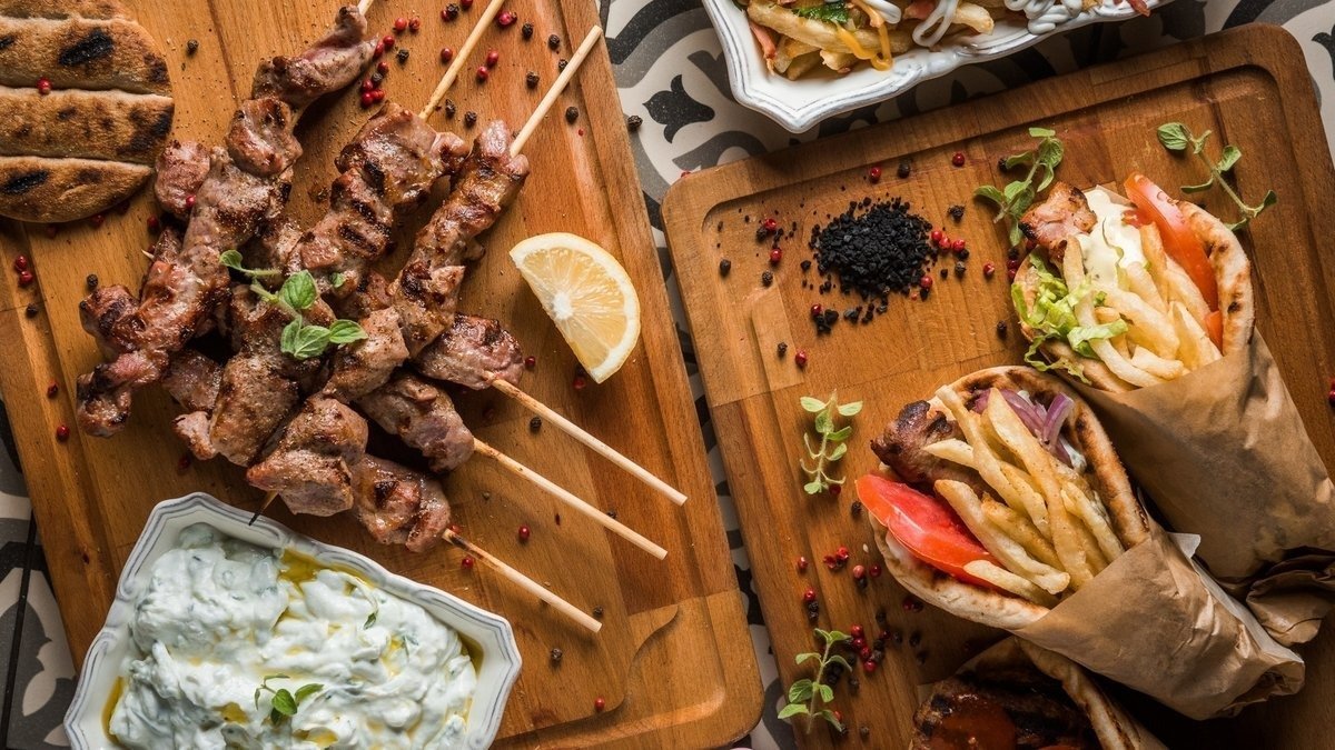 O Giros tis Eginas - Delivery souvlaki